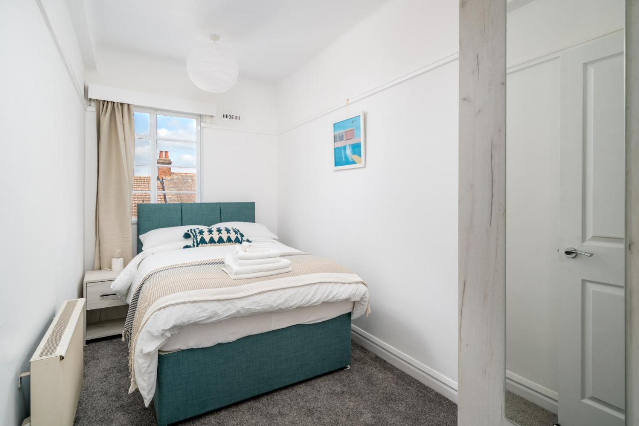 Апартаменты Bright West Hampstead Retreat Лондон Экстерьер фото